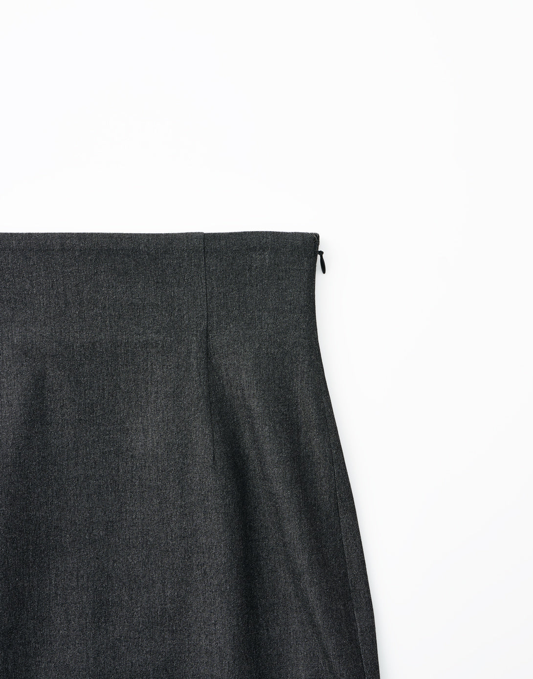 FLOWLINE SKIRT