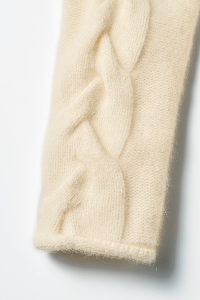 LILY CABLE KNIT