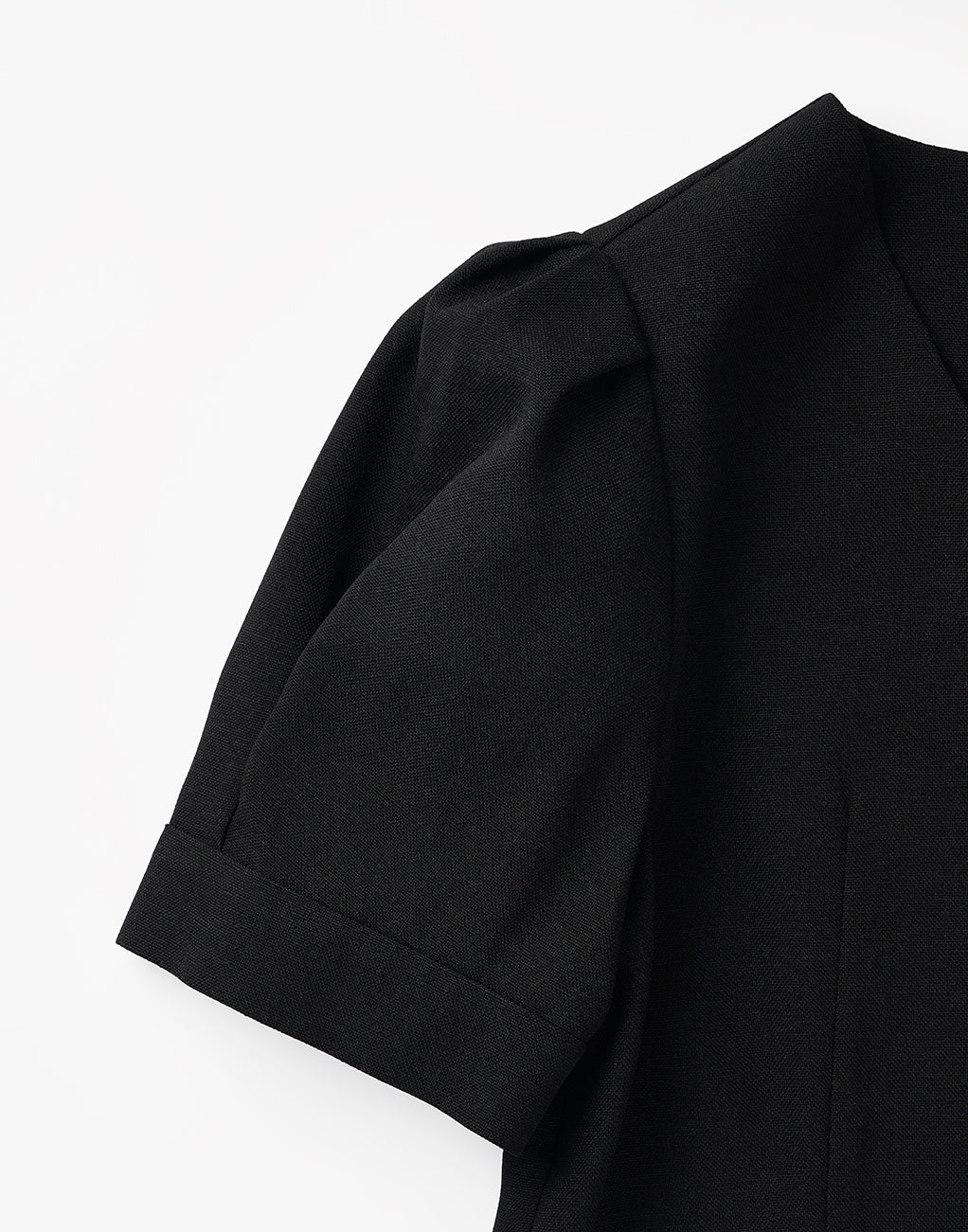 TAILORED BLOUSE