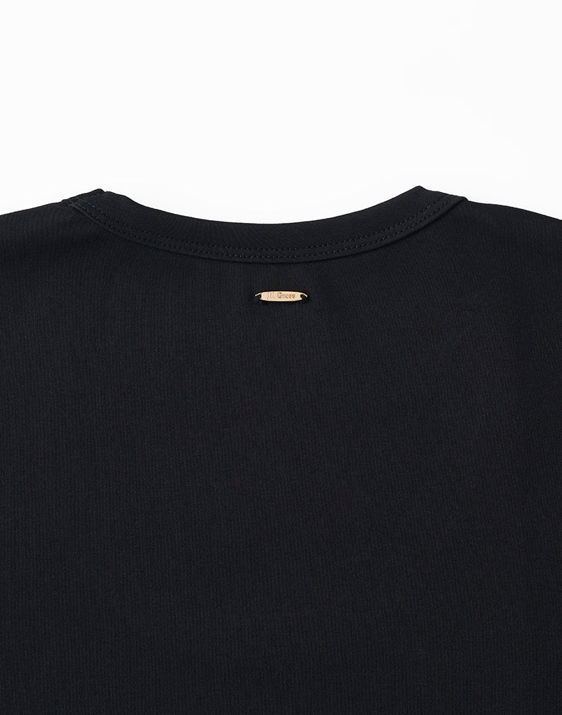 TIMELESS SILKY U-NECK TEE
