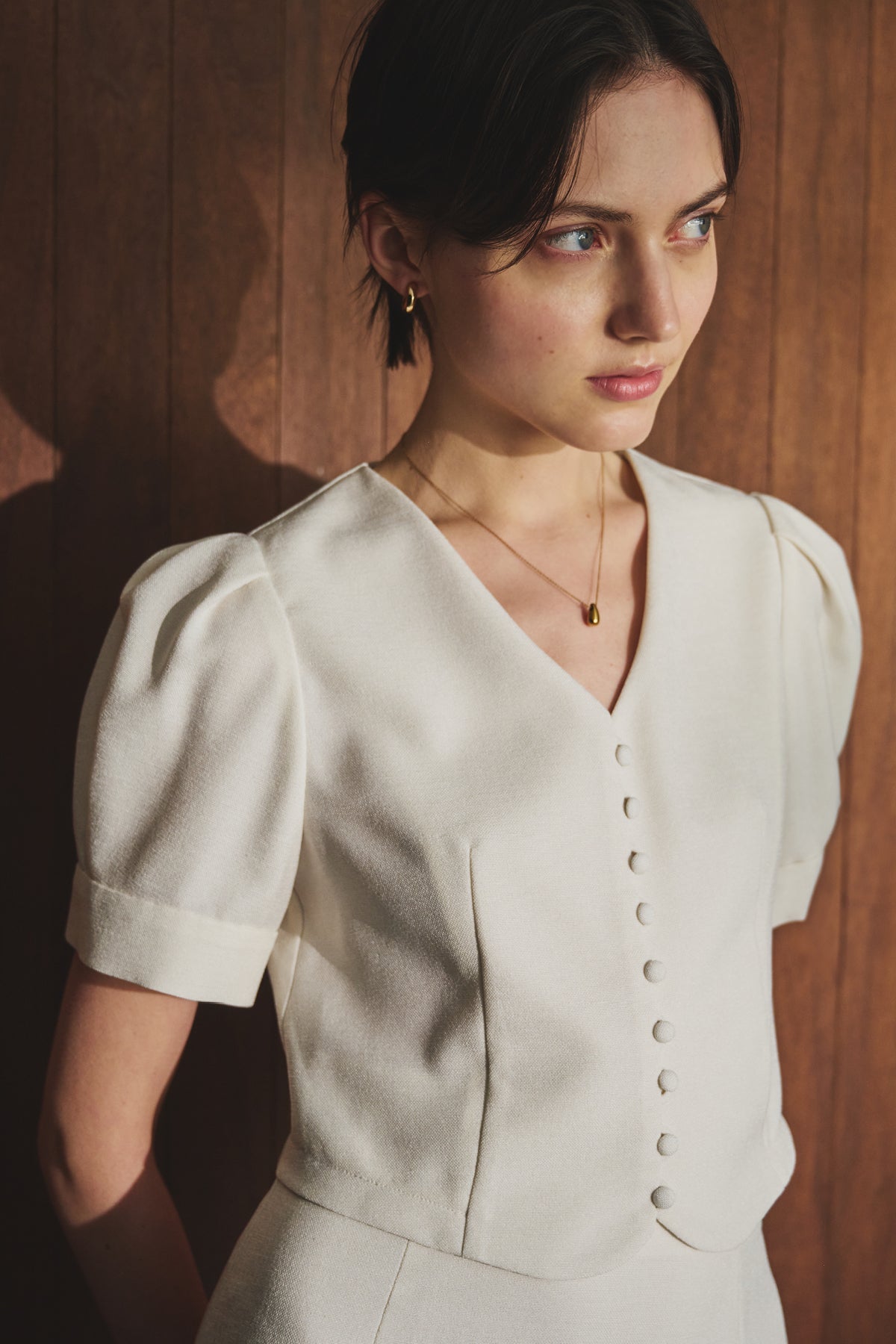 TAILORED BLOUSE