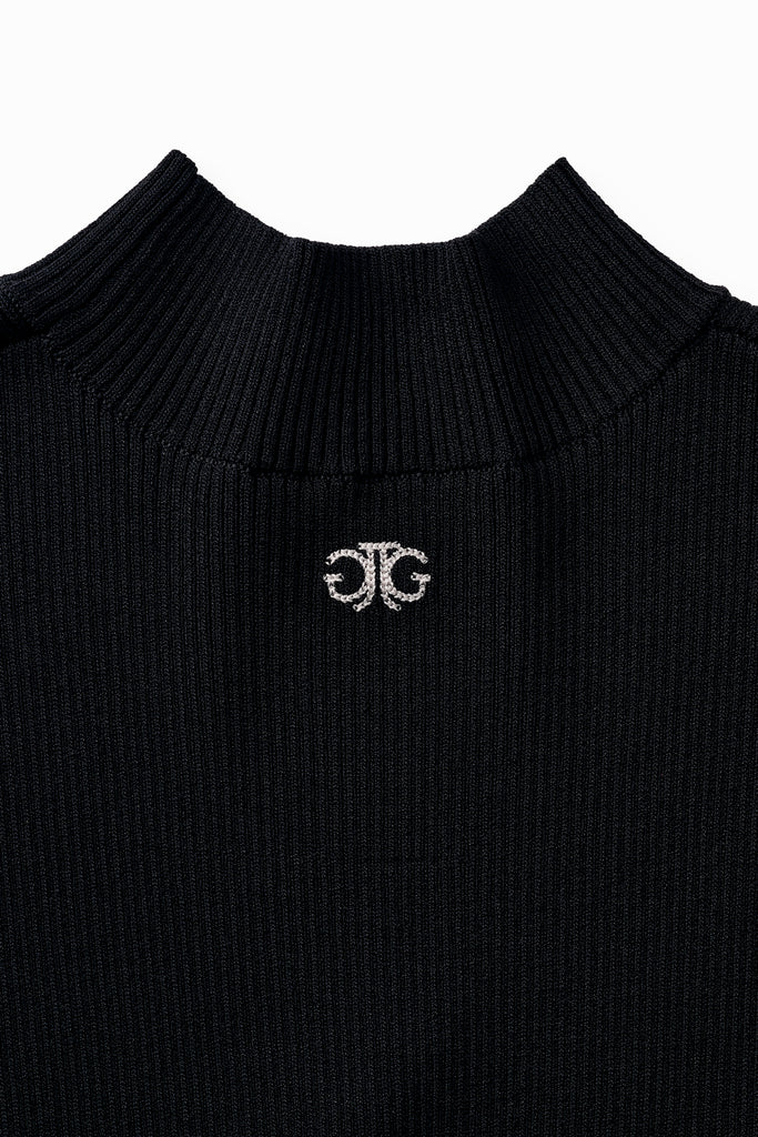 EMBLEM FLARE DRESS