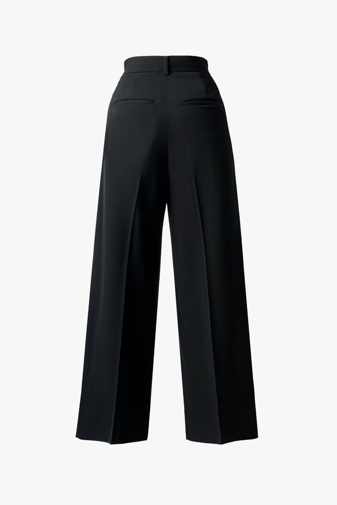 J.SLACKS