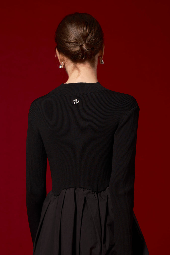 EMBLEM FLARE DRESS