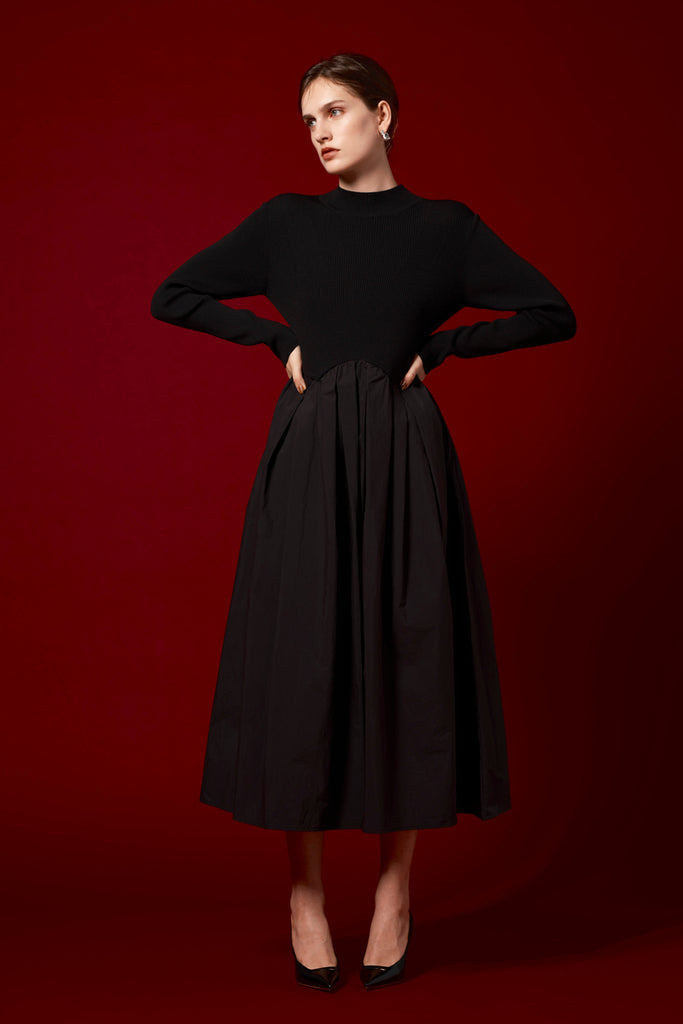 EMBLEM FLARE DRESS