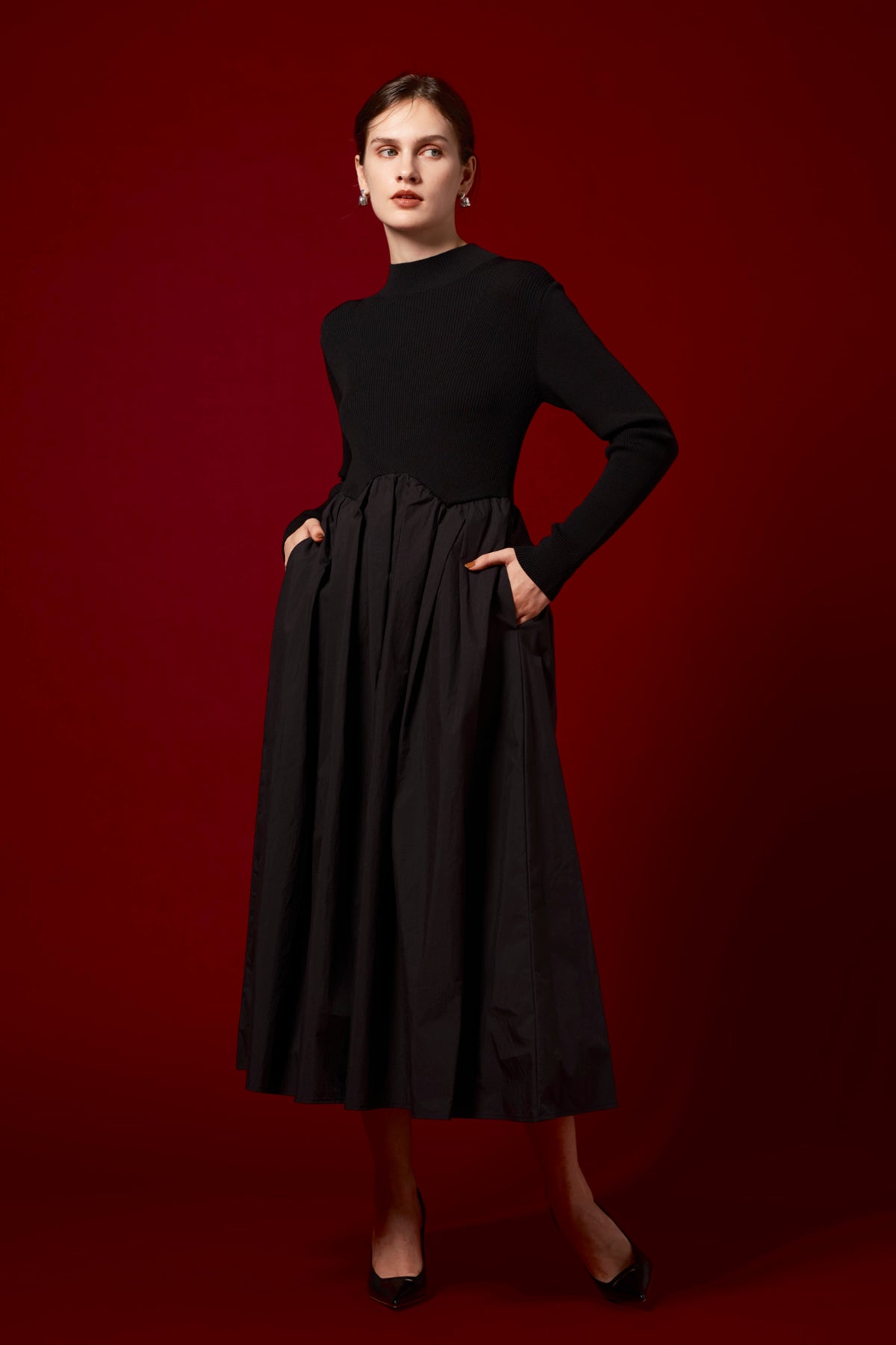 EMBLEM FLARE DRESS