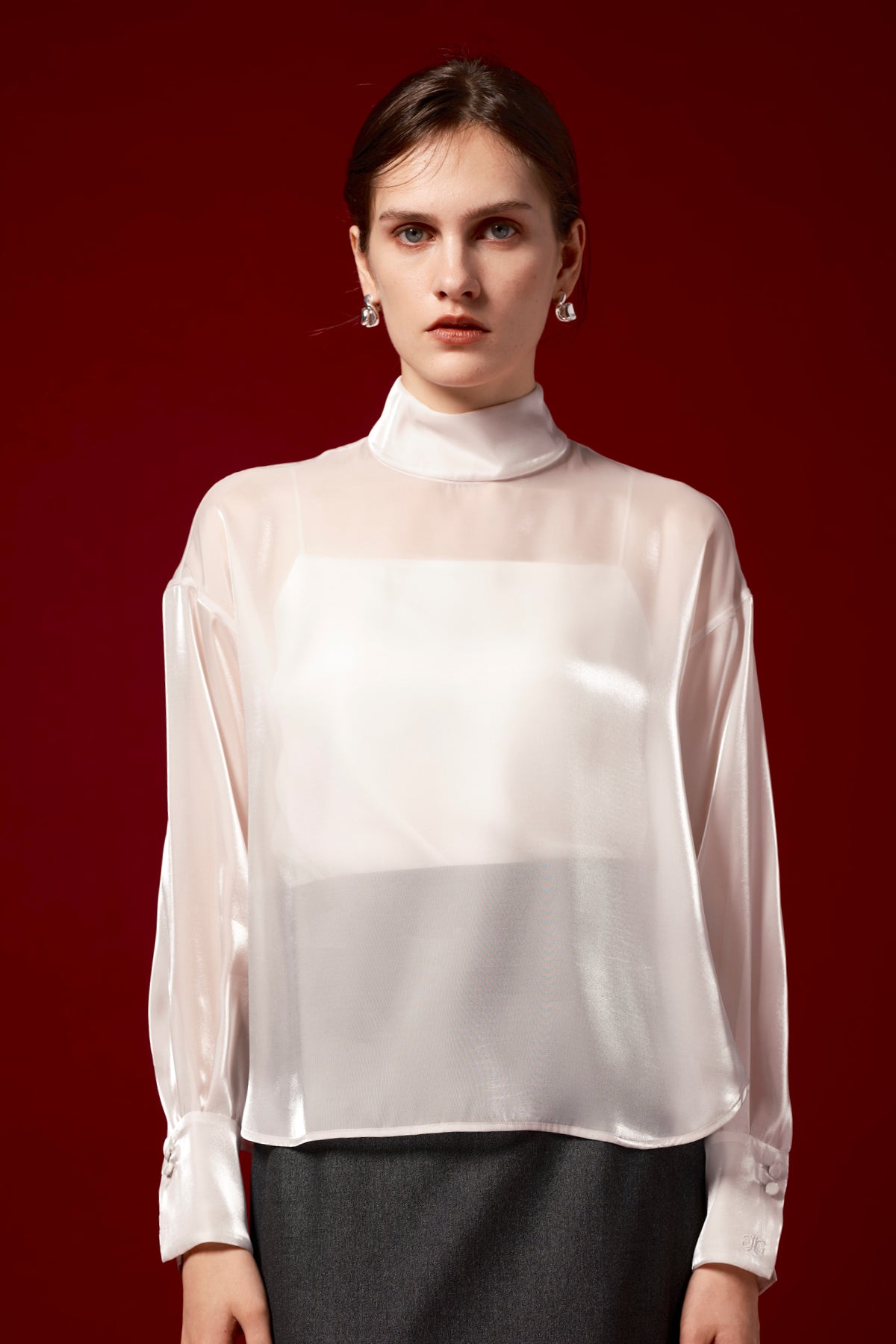 VEILED GLOW BLOUSE